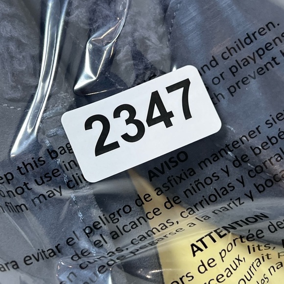 UGG Women’s Size 6 US Sherpa Fur Lined Slippers Rubber Sole Excellent Shape - Picture 10 of 10